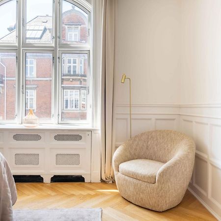 Lovely 3Br Manor Apartment 5 Min From Tivoli Gardens Копенхаген Екстериор снимка