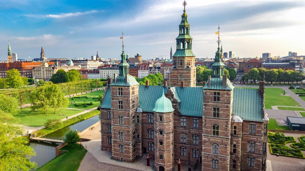 Lovely 3Br Manor Apartment 5 Min From Tivoli Gardens Копенхаген Екстериор снимка