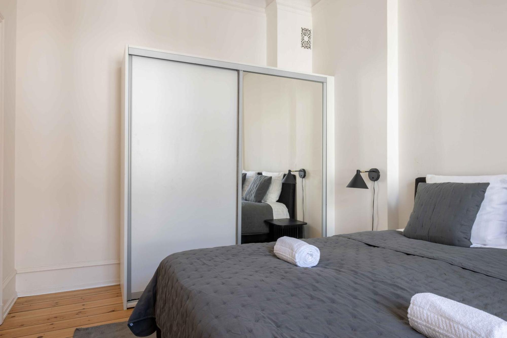 Lovely 3Br Manor Apartment 5 Min From Tivoli Gardens Копенхаген Екстериор снимка