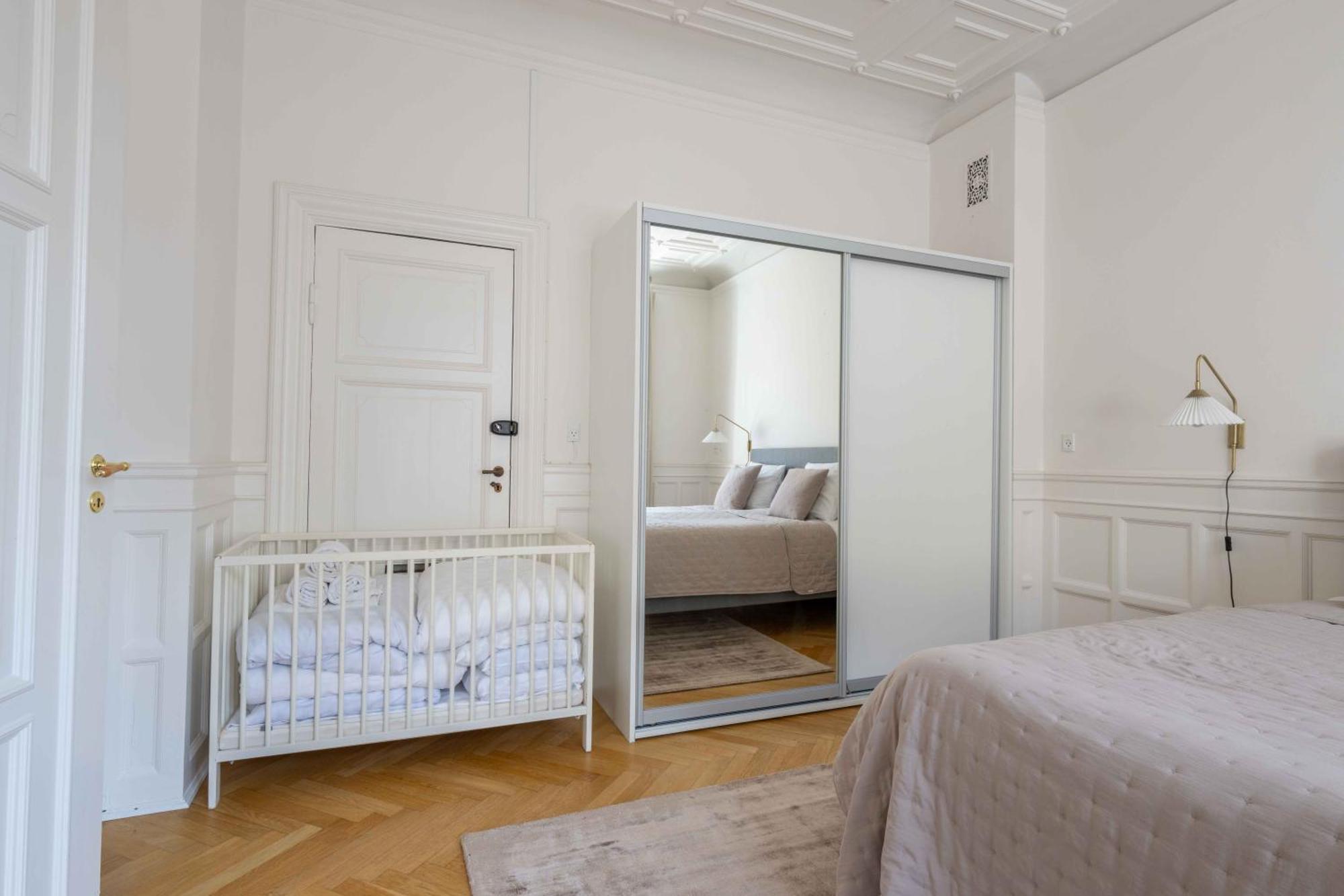 Lovely 3Br Manor Apartment 5 Min From Tivoli Gardens Копенхаген Екстериор снимка